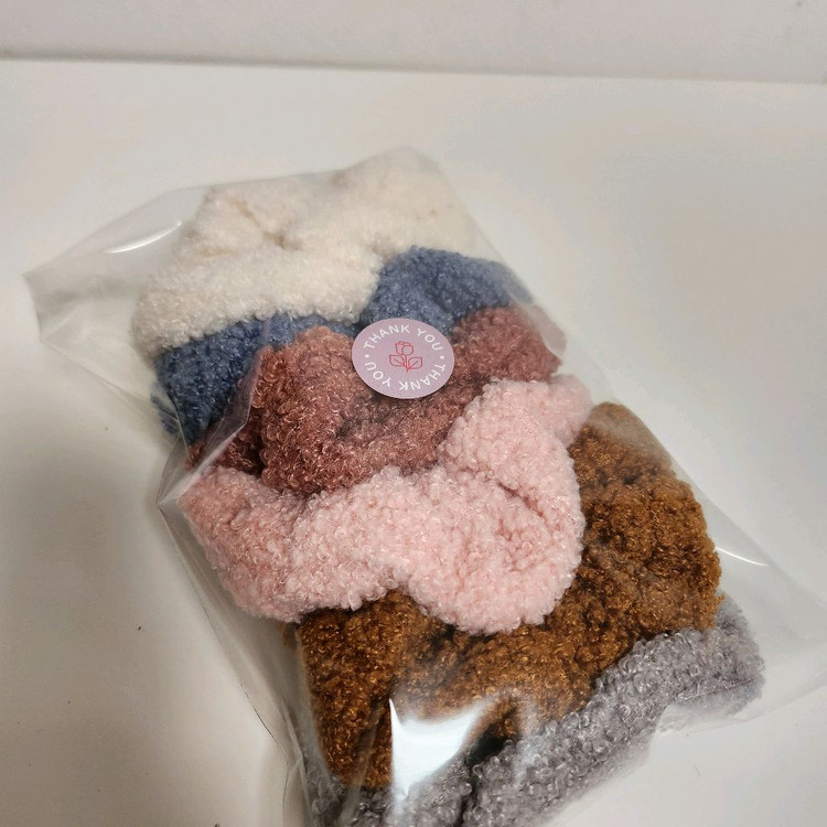 새상품)뽀글이 곱창 머리끈6개 일괄가격--4