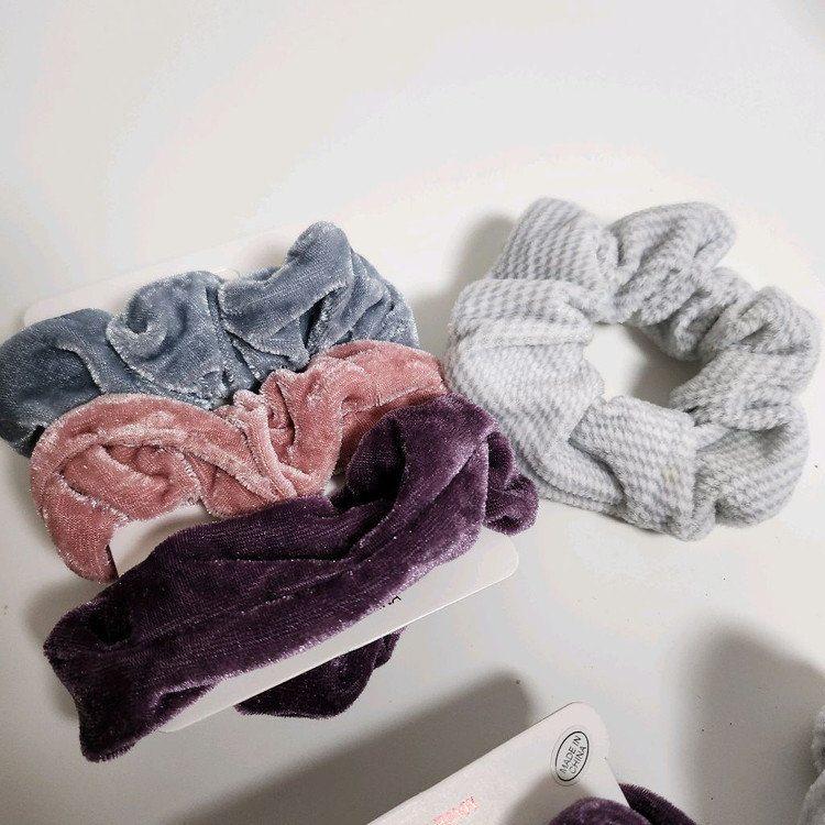새상품) 벨벳 곱창 머리끈4개세트--4