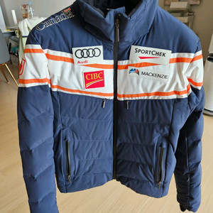 데상트 아우디 스키복팔아요(100)