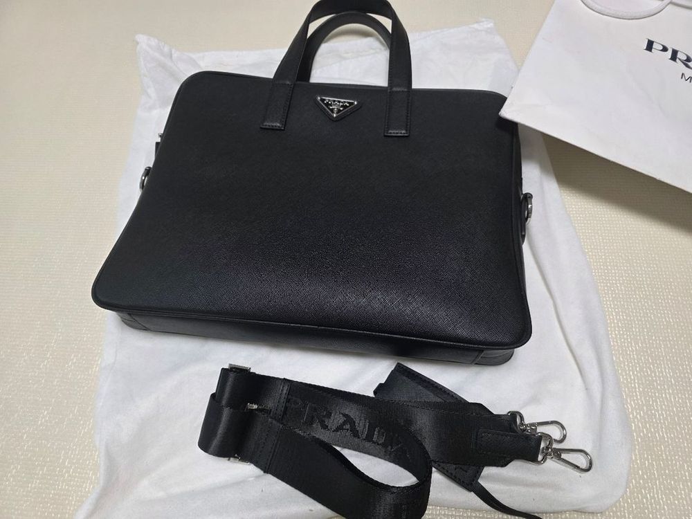 프라다 사피아노 레더 서류가방(정품x)--0