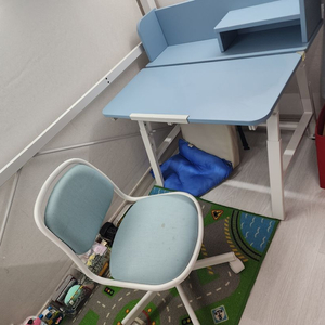 이케아 피플레르카 높이조절 어린이 책상 외르피엘 어린이 의자포함