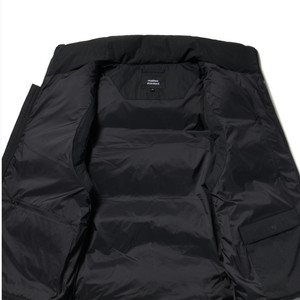 무신사스탠다드 시티 레저 다운 패딩 베스트