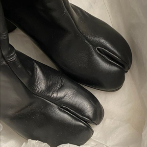 메종 마르지엘라 타비부츠