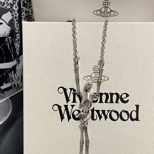 비비안 웨스트우드 해골 목걸이