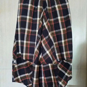 프리~보통 77) 써스데이아일랜드 뒷밴딩 항아리형 면 롱 스커트