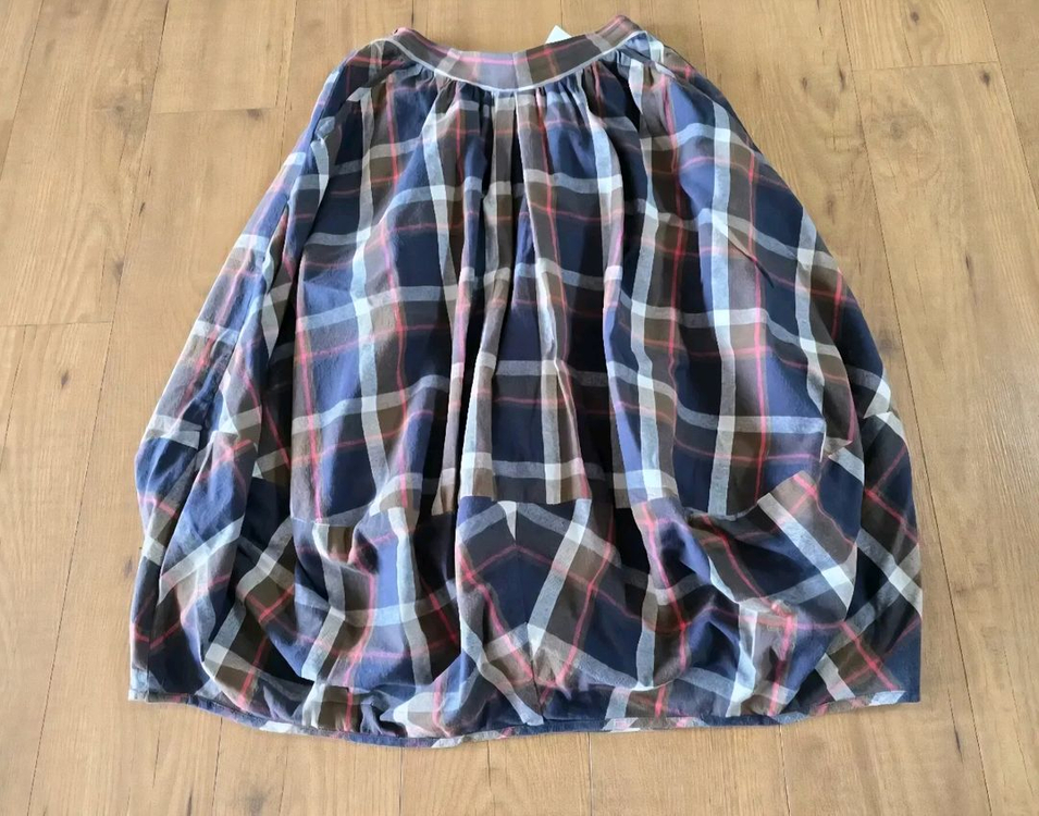 프리~보통 77) 써스데이아일랜드 뒷밴딩 항아리형 면 롱 스커트--2