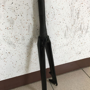 자전거용 포크 몇가지. (카본, 알카본, 알루미늄, 크로몰리, 1인치)