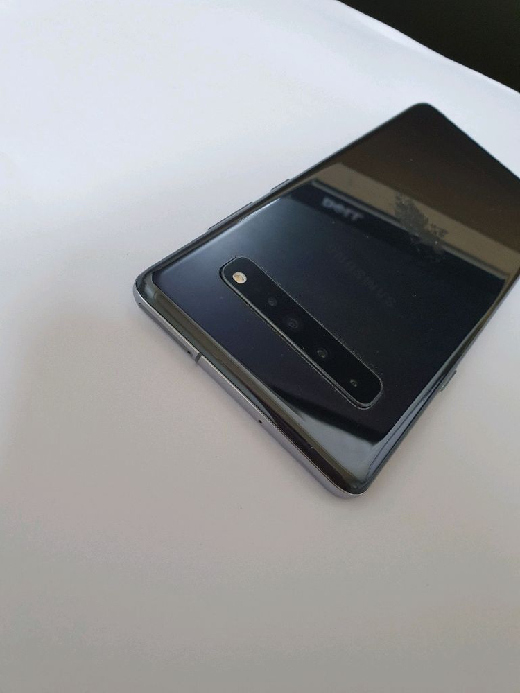 갤럭시S10 5G 외관S급 아주깨끗 256기가 블랙--2