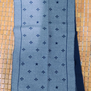 구찌 울 100% 목도리