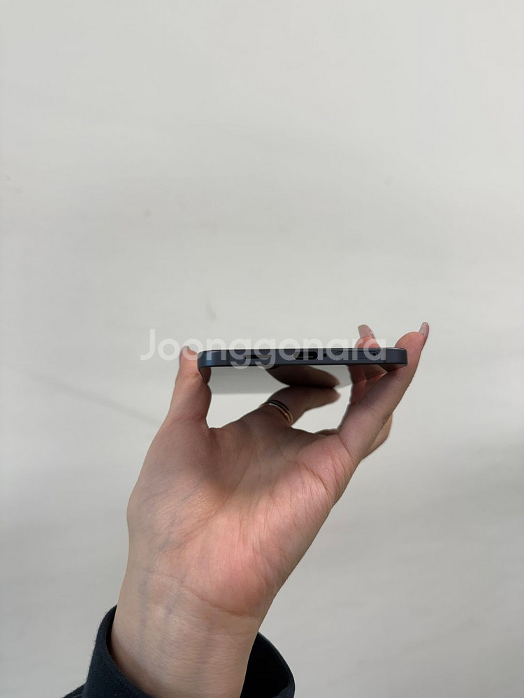 *자급제* 갤럭시S25엣지 블랙색상 256G 신폰급 하자X 83만원 팔아요 @@--6