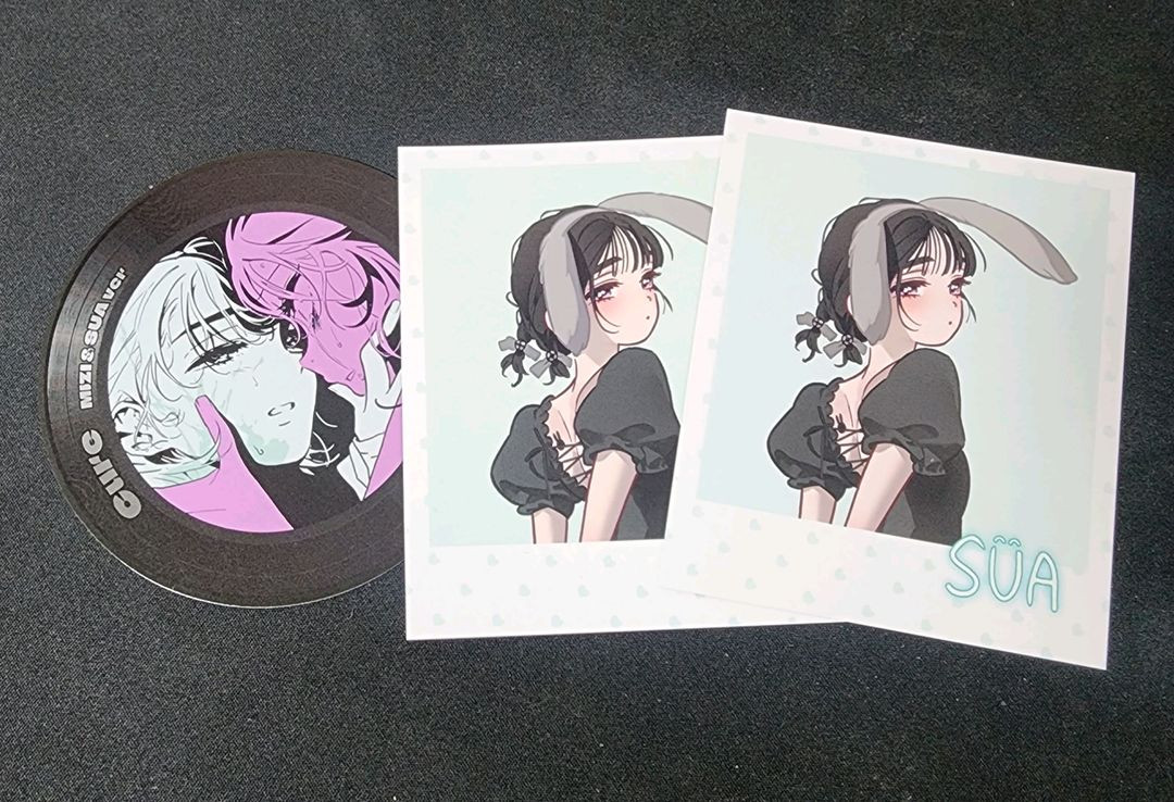 에이스테 에일리언스테이지 바니스테 애니플러스 콜카 수아 미지 폴라로이드 이미지