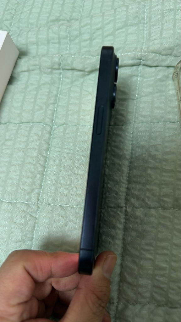 아이폰 15프로 512 티탄 블루 70만원 급매--2