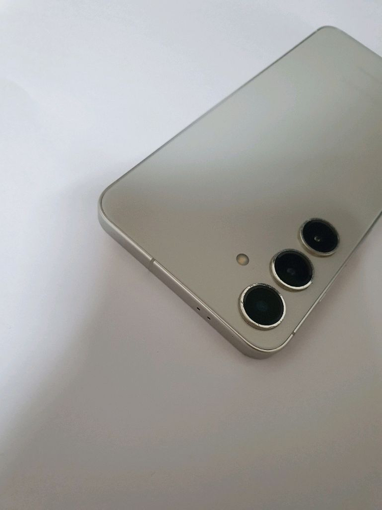 갤럭시S24플러스 잔상없어요 256기가 마블그레이 이미지