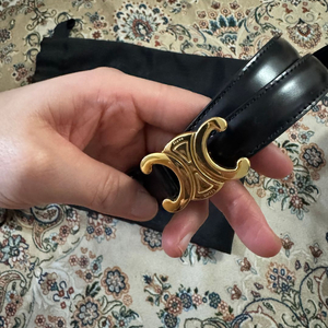 셀린느 트리오페 벨트 (80) 급처 합니다!