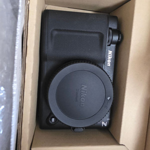 니콘 ZR 판매 (추가구성품 다수포함)