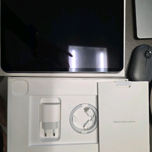 아이패드 11프로 3세대 풀박스