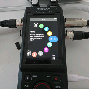 타스캠 x8 녹음기