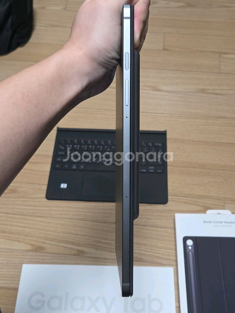 갤럭시탭 S9FE 128GB WiFi + 북커버 키보드--2