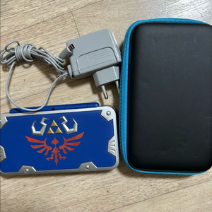 뉴 2DS Xl 젤다 하이랄의 방패 에디션 팜(박스X-포켓몬 뱅크 설치)