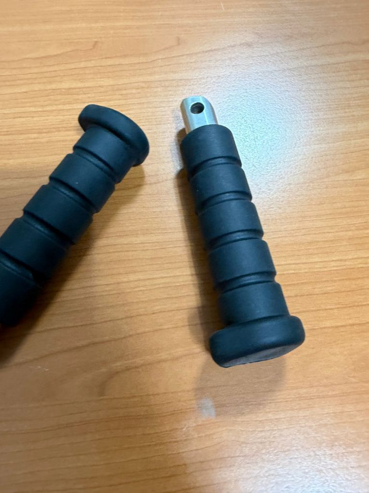 인디언 스카우트 오토바이 발판 블랙 풋페그 한 쌍 이미지