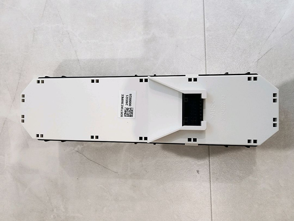 아이오닉5N 윈도우 스위치 앞,뒤 팝니다.--3