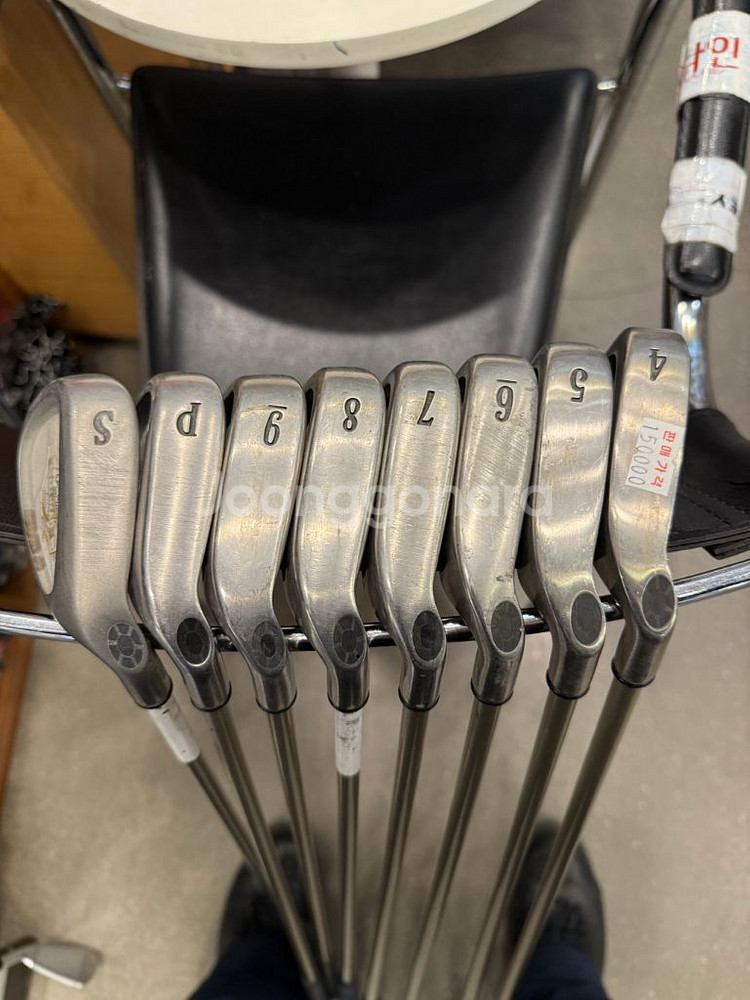 캘러웨이 X-14 그라파이트 아이언 팝니다.--1
