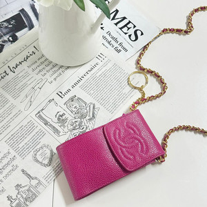 샤넬 4번대 핫핑크 캐비어 롱체인 크로스백 3VCHB15699