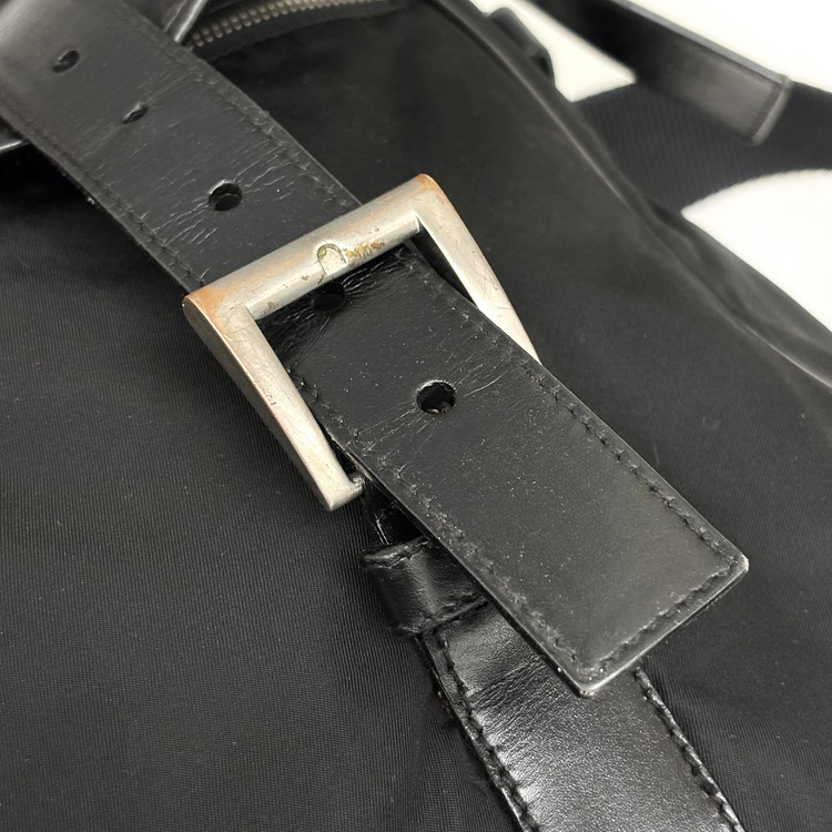 프라다 포코노 사이드 로고 블랙 크로스백 5SPRB25117--9