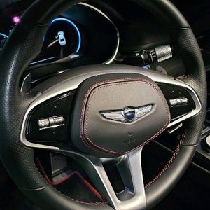 제네시스 G80스포츠 핸들