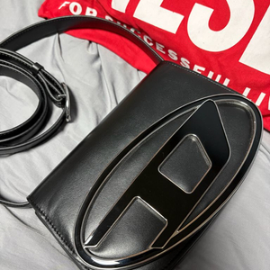 DIESEL(디젤) 1DR bag 블랙 판매해요. 이미지