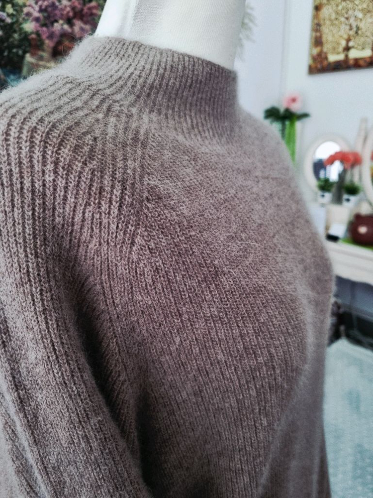 여성 니트 터틀넥 스웨터--4