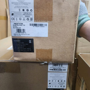 미개봉 bose 보스 정품 사운드바 700 + 베이스 모듈 700세트 팝니다