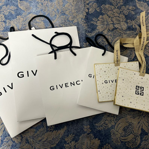 지방시 쇼핑백 기프트박스