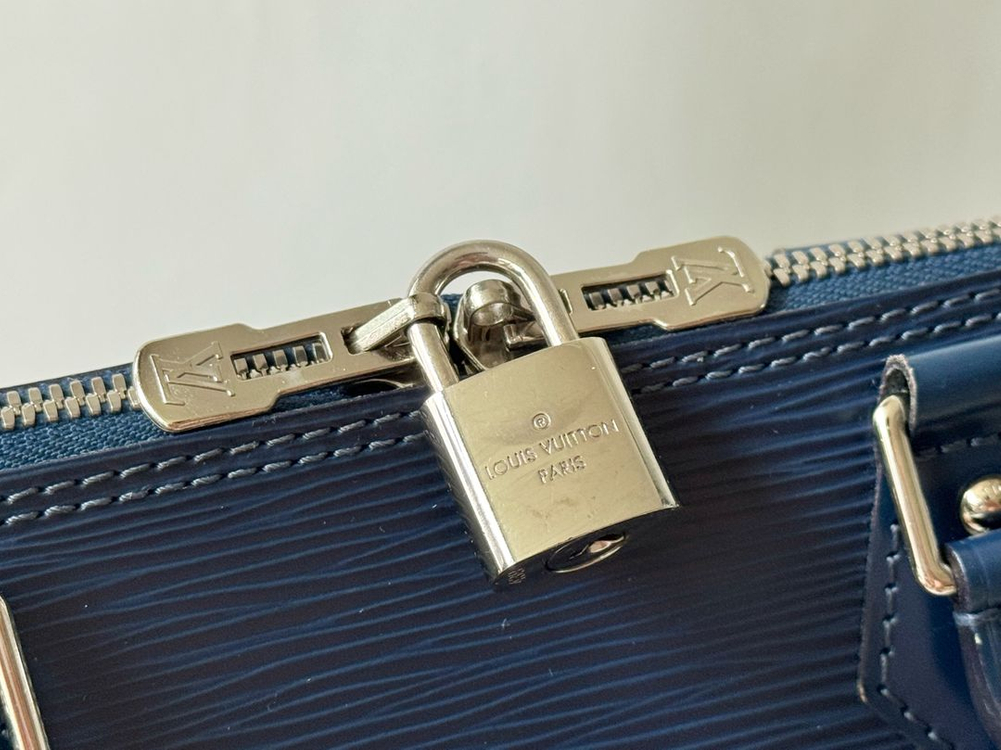 루이비통 에삐 알마 mm 네이비--6