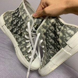 디올 스니커즈 230