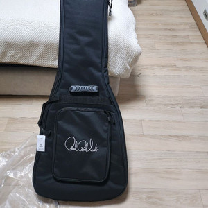 PRS 기타 긱백 이미지