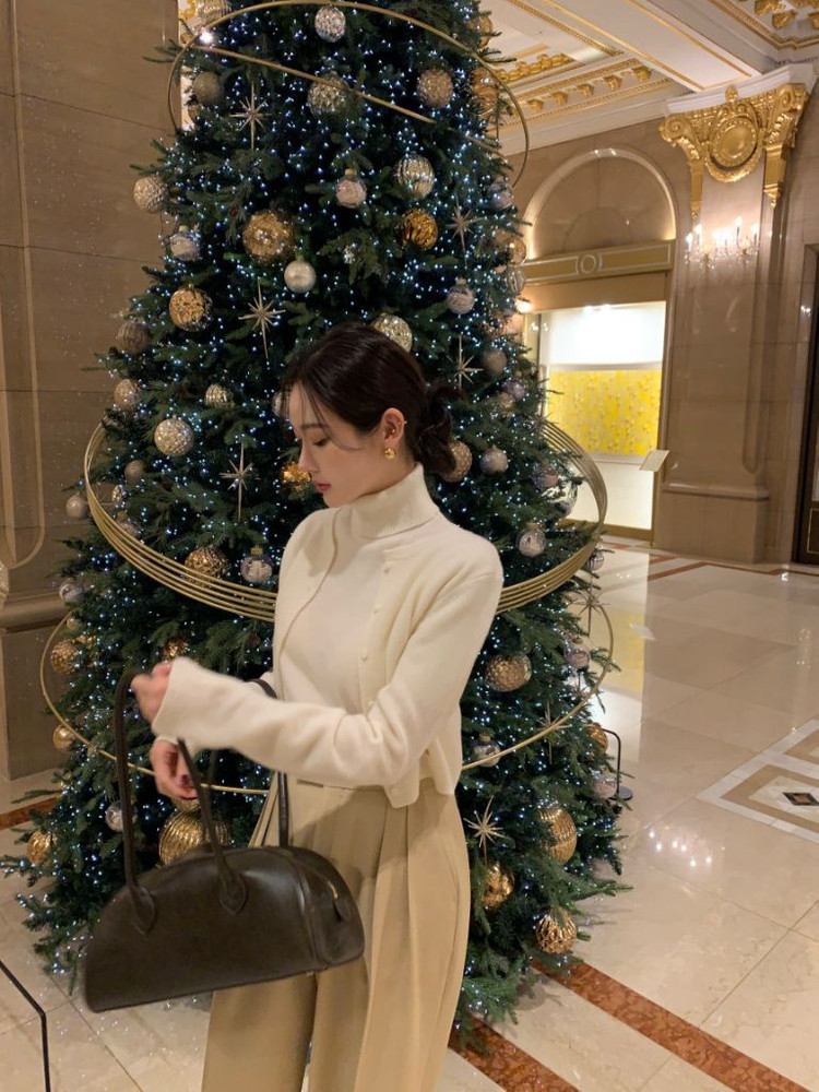 오브제스트 울 100 니트+가디건 세트 블랙--2