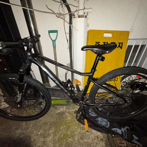 2023 첼로 xc30 mtb 급처합니다 판/대