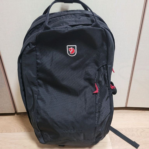 피엘라벤 15리터 배낭 팝니다