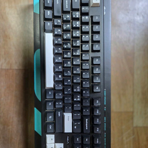 독거미 87 pro 키보드 저소음 피치축 검정색 펀키스 정발판