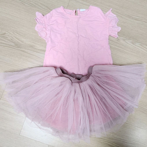 (편의점택배 택포) 유아 발레스커트&치크티