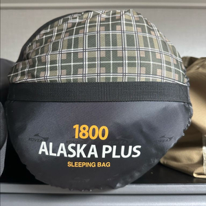 코베아 알라스카 1800 캠핑 침낭 팝니다.