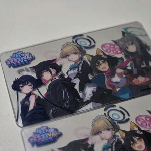 블루아카이브 4주년 포토카드 5명 세트 판매합니다 이미지