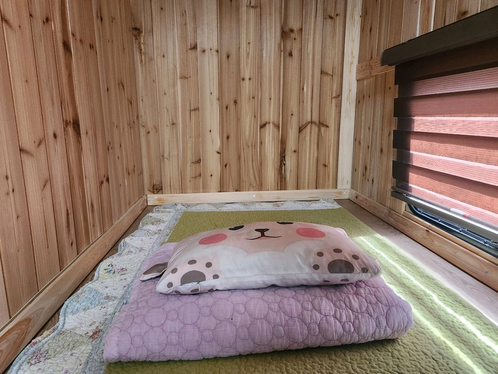 캠핑 카라반 트레일러 이미지
