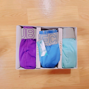 가격포기!!! 에이스클럽 남성 속옷 100(L)사이즈 새상품 단돈 9000원 급처분!!!