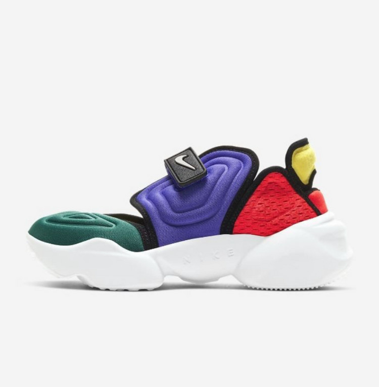 [235] 나이키 우먼 아쿠아리프트 멀티 타비 슈즈 이미지