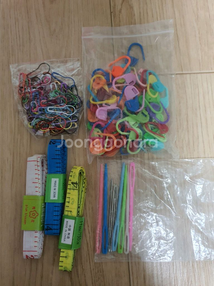 뜨개질 도구 대바늘 코바늘, 마커핀, 돗바늘, 단추 등 부자재 도구--2