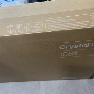 삼성 Crystal UHD 43인치 TV 단순개봉 25.07월 제조