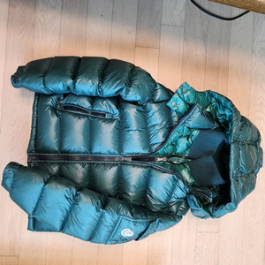 몽클레어 키즈 마야 패딩 10y 140cm