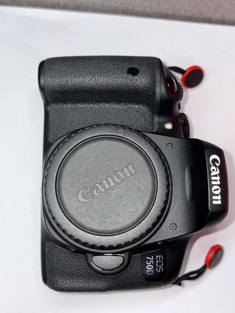캐논 EOS 750D DSLR 카메라 이미지